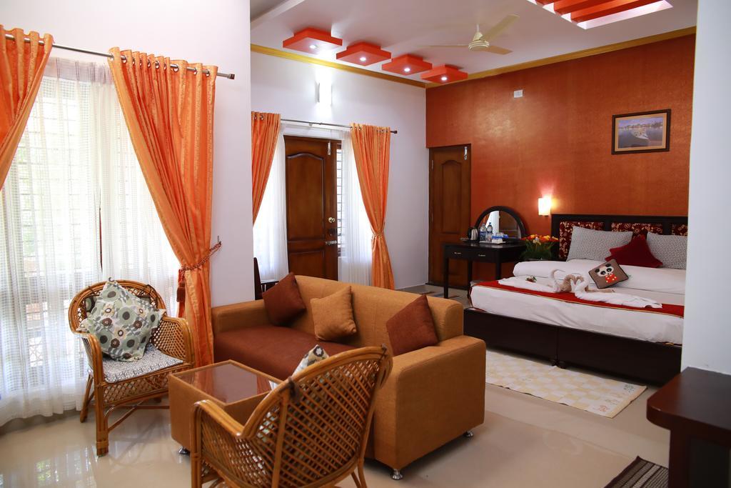 Periyar Villa Home Stay - Thekkady Exterior photo