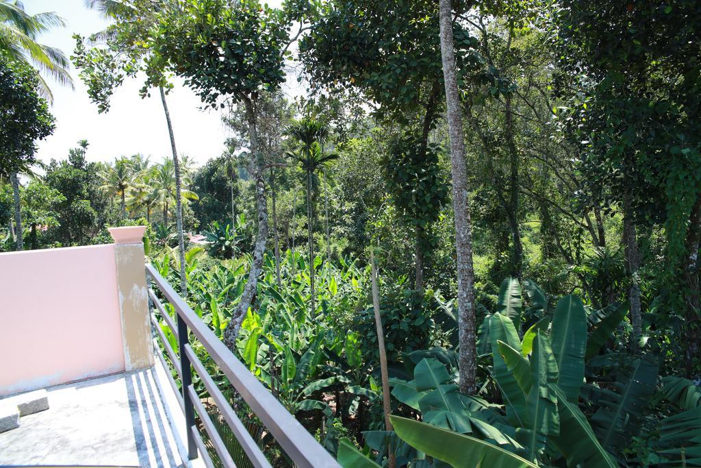 Periyar Villa Home Stay - Thekkady Exterior photo